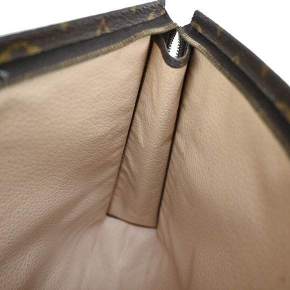 LOUIS VUITTON Poche Toilette 26 Clutch Pouch Bag Monogram Leather - Picture 3 of 14